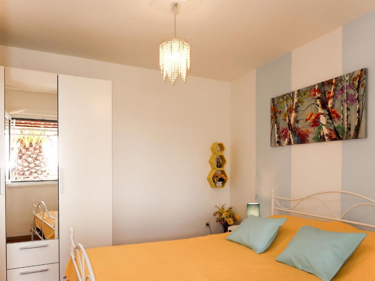 סומרטין Holiday Home Garden Apartment - Brc650 By Interhome מראה חיצוני תמונה